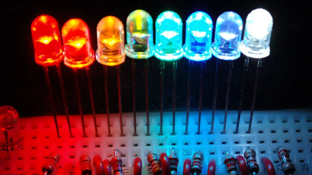 LED Nedir ? Nerelerde Kullanılır ? Çeşitleri